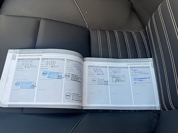 Volvo V50 12 of 13
