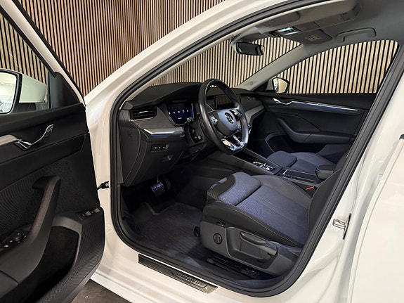 Skoda Octavia 10 of 24