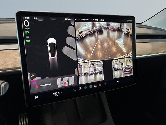 Tesla Model Y 11 of 23