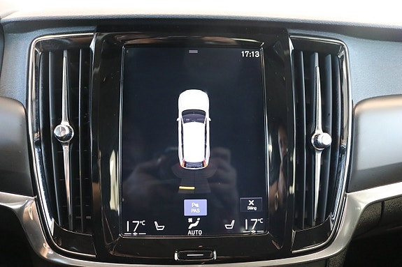 Volvo V90 16 of 17