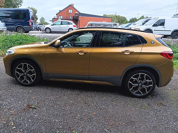 BMW X2 2 of 21