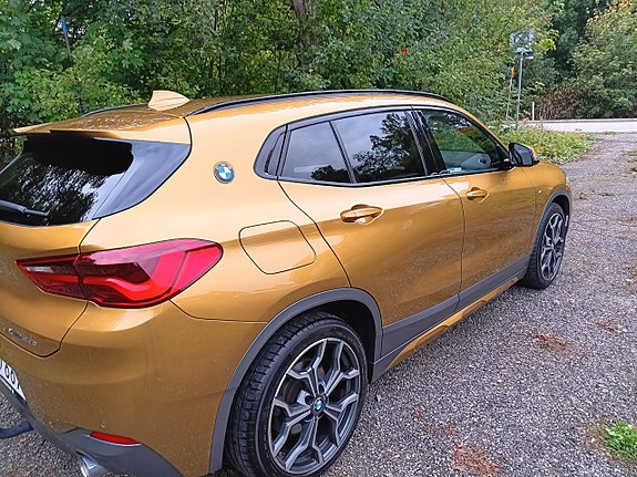 BMW X2 4 of 21