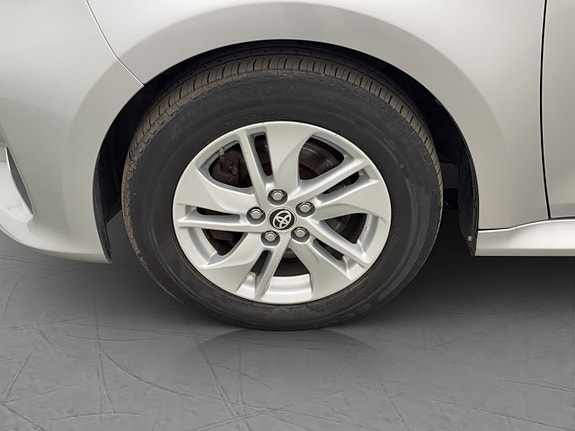 Toyota Yaris 29 of 30