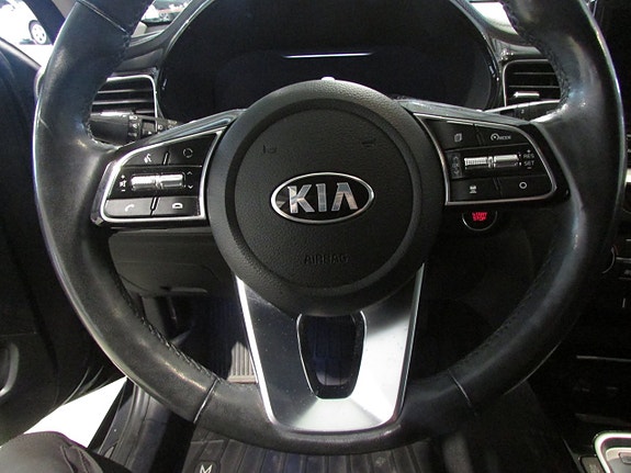 Kia XCeed 15 of 21