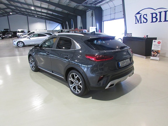 Kia XCeed 7 of 21