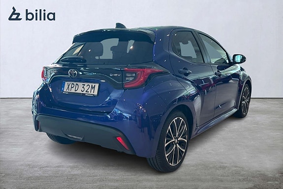 Toyota Yaris 19 of 21