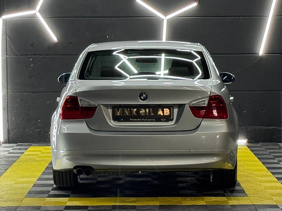 BMW 325i 5 of 20