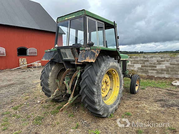 Traktor John Deere 3130 6 of 27