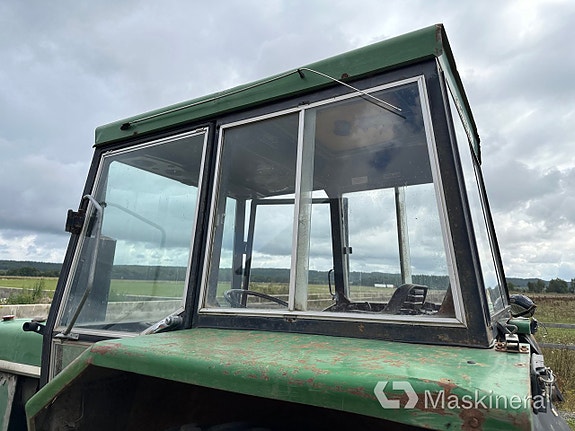 Traktor John Deere 3130 22 of 27