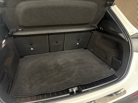 Mercedes-Benz GLA220 d 21 of 27