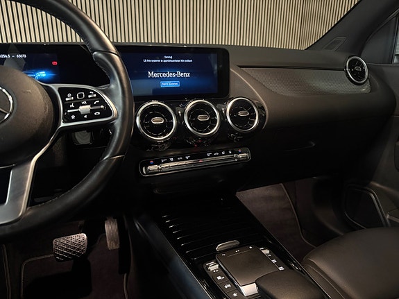 Mercedes-Benz GLA220 d 17 of 27