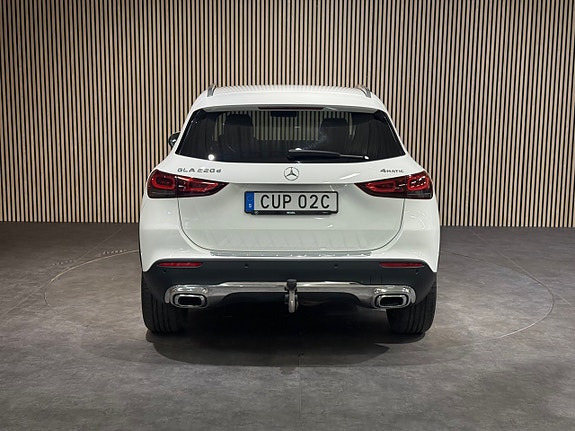 Mercedes-Benz GLA220 d 5 of 27