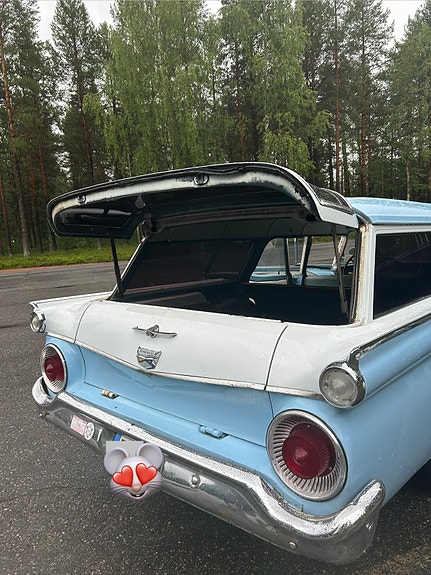 Ford V8 7 of 8