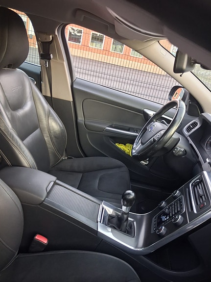 Volvo V60 9 of 10
