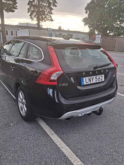 Volvo V60 10 of 10