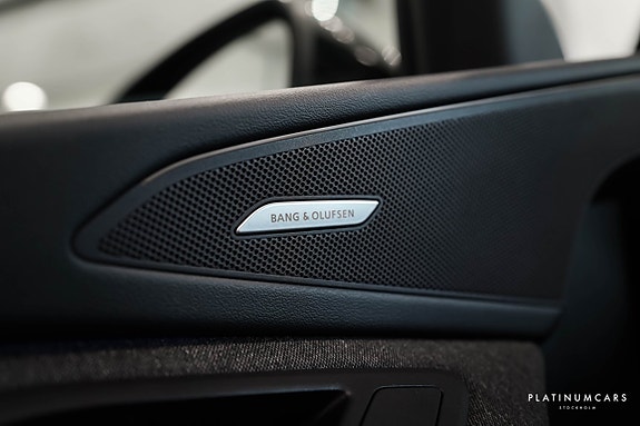 Audi Q6 e-tron 13 of 17