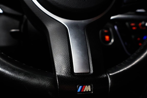 BMW 318d 12 of 28