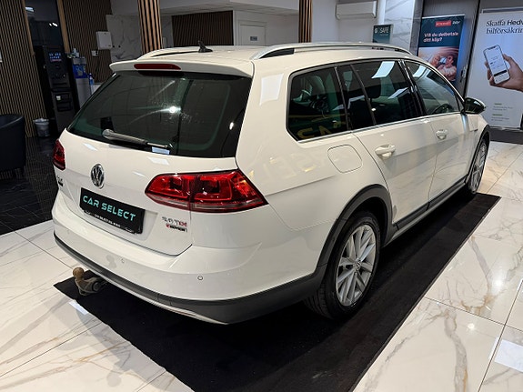 Volkswagen Golf Alltrack 6 of 30