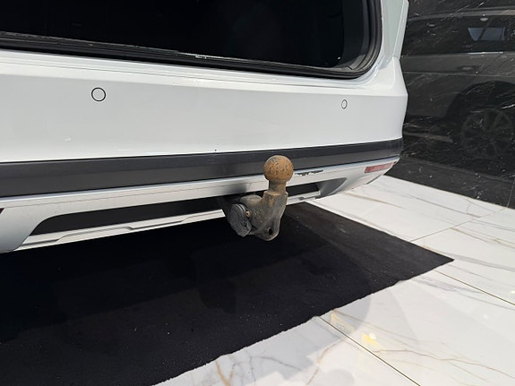 Volkswagen Golf Alltrack 27 of 30