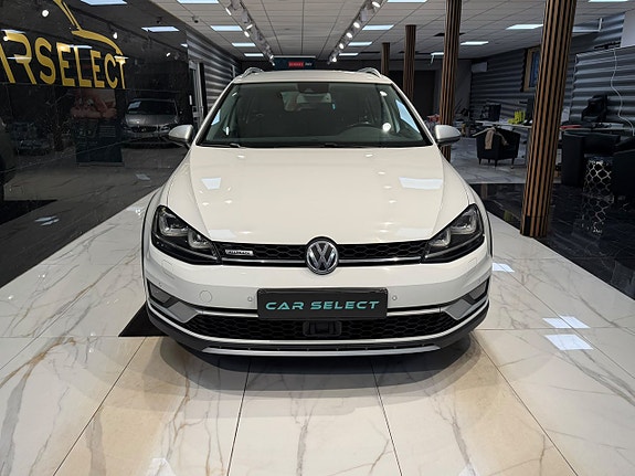 Volkswagen Golf Alltrack 8 of 30