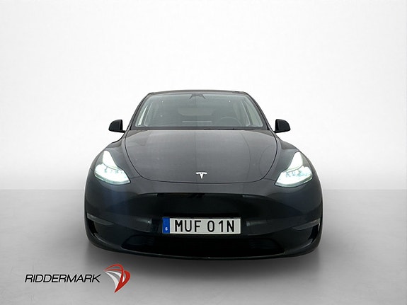 Tesla Model Y 3 of 30