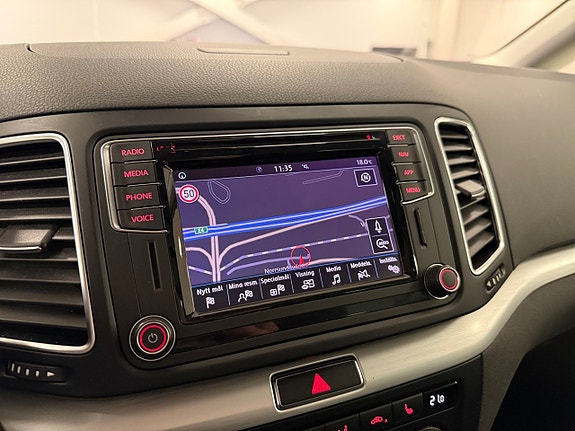 Volkswagen Sharan 14 of 21