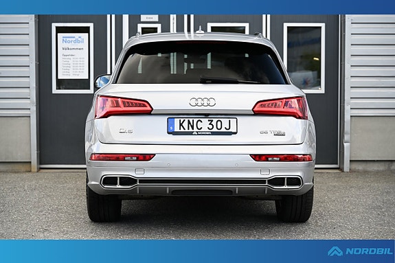 Audi Q5 4 of 23