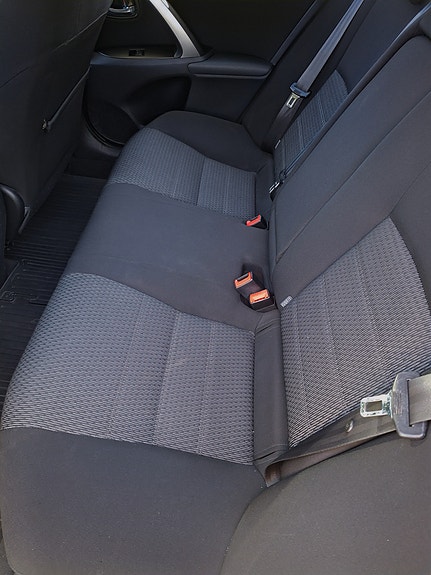 Toyota Avensis 8 of 14