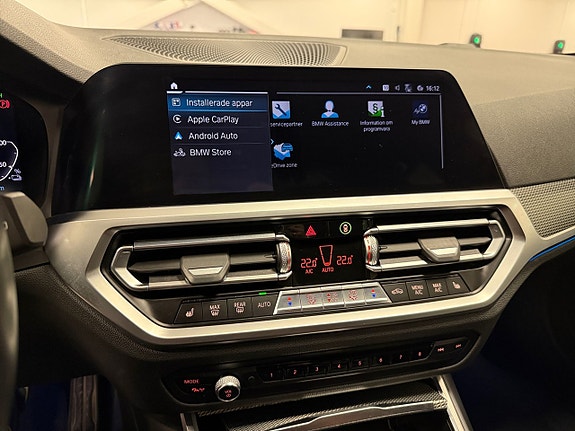 BMW 330e 16 of 19