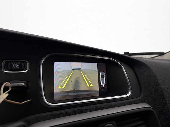 Volvo V40 19 of 30