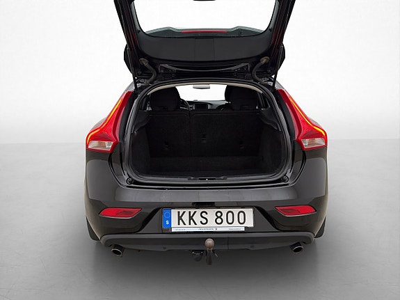 Volvo V40 26 of 30