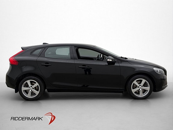Volvo V40 9 of 30