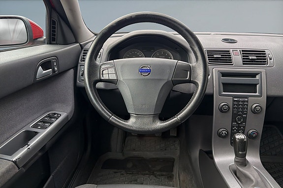 Volvo V50 15 of 17