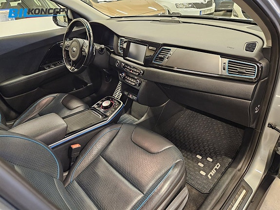 Kia Niro 10 of 27