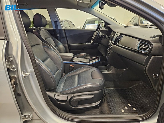 Kia Niro 9 of 27