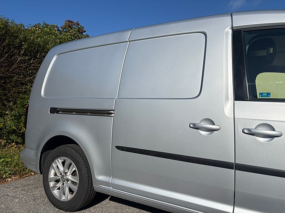 Volkswagen Caddy Maxi 13 of 30