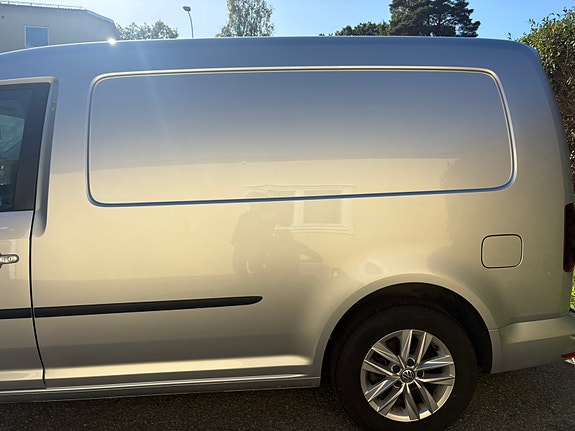 Volkswagen Caddy Maxi 9 of 30