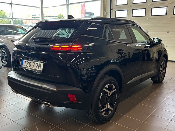 Peugeot 2008 7 of 28
