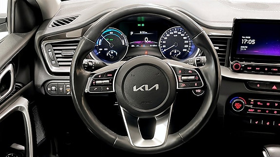 Kia Ceed 9 of 16