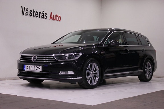Volkswagen Passat 2 of 30