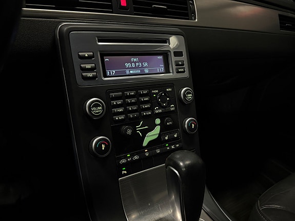 Volvo V70 10 of 11