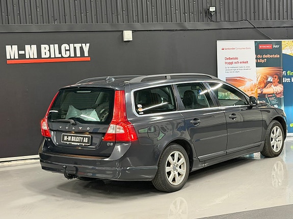 Volvo V70 5 of 11