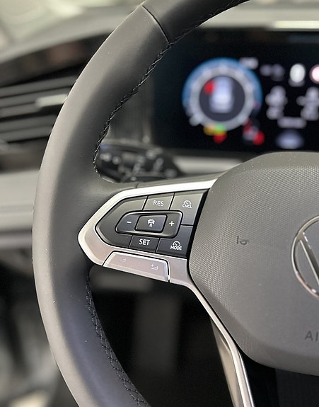 Volkswagen Tiguan 14 of 22