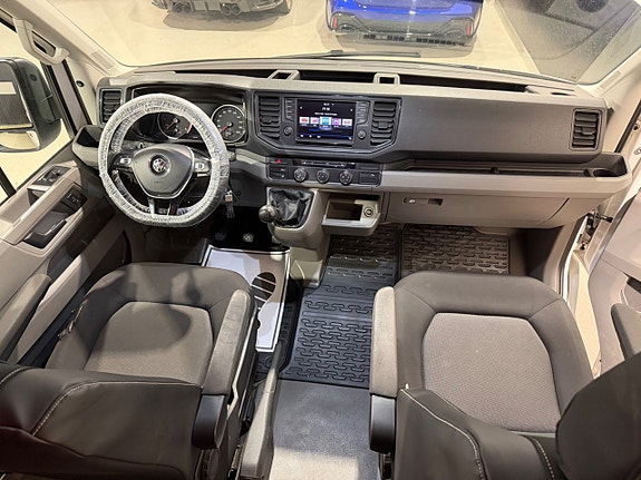 Volkswagen Crafter 11 of 22