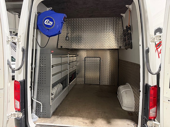 Volkswagen Crafter 6 of 22