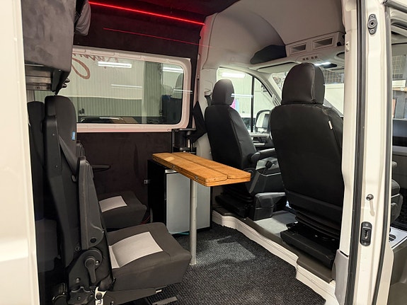 Volkswagen Crafter 14 of 22