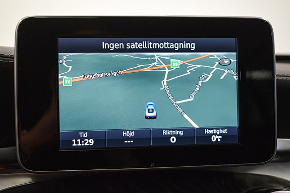 Mercedes-Benz GLC250 15 of 28