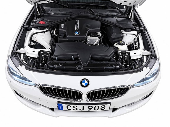 BMW 328i 28 of 29