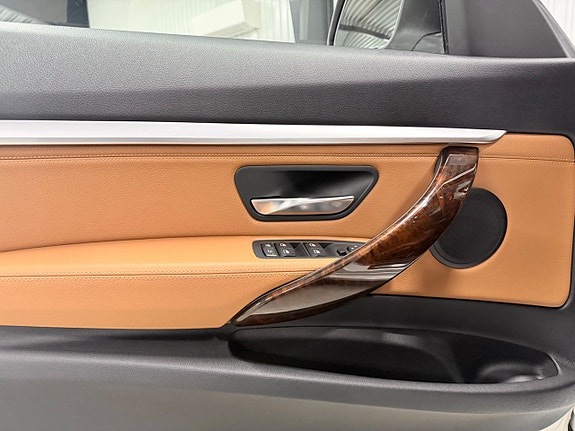 BMW 328i 23 of 29