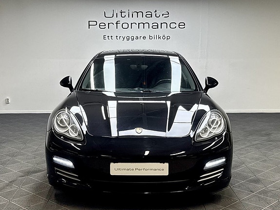 Porsche Panamera 4 6 of 24